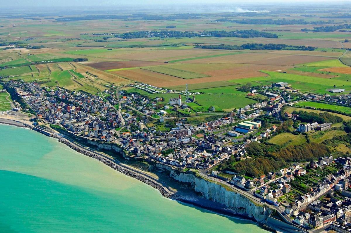 Tiny Bikini, Ault, Baie De Somme, 200 M De La Mer Luaran gambar